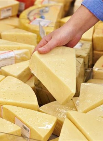 Качественный полутвердый сыр: тонкости выбора